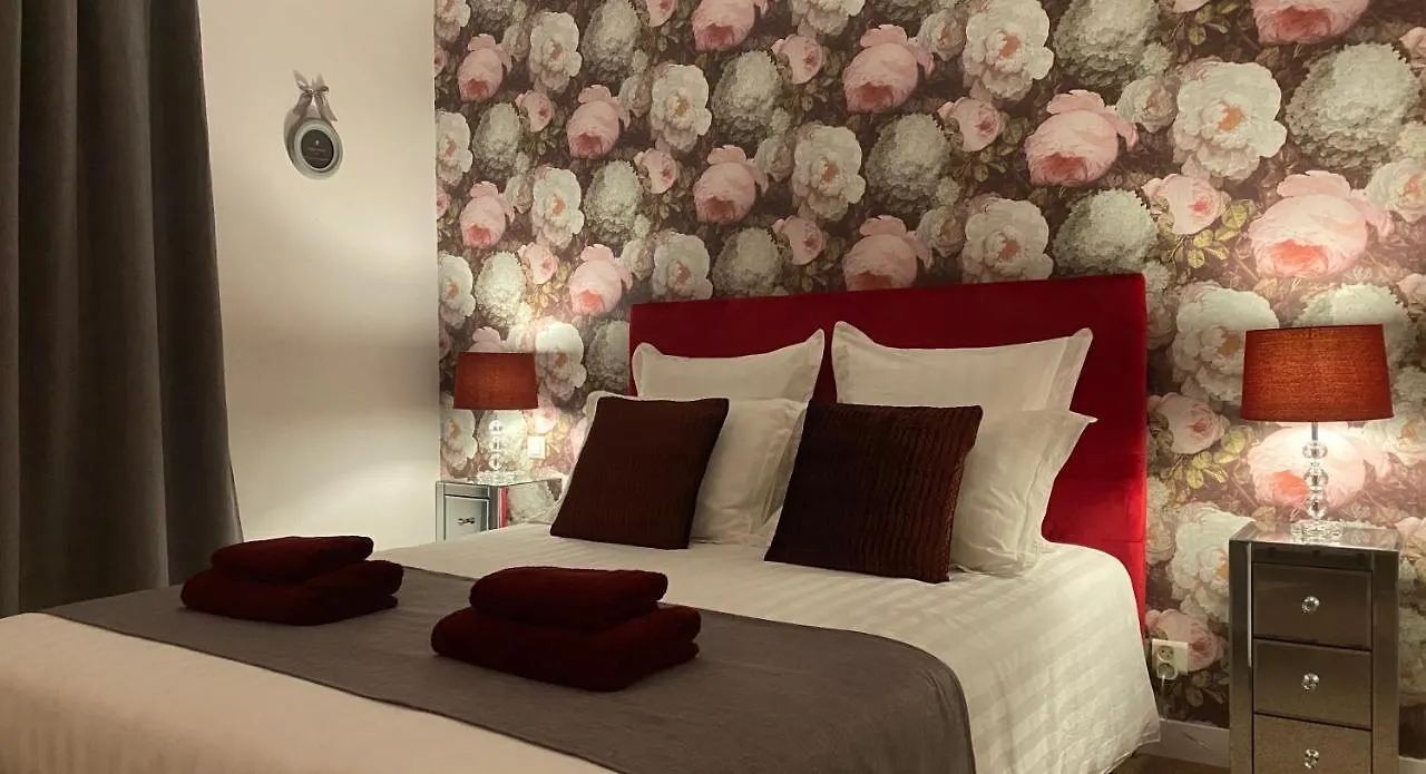 **  Le Patio Hotel Evran France