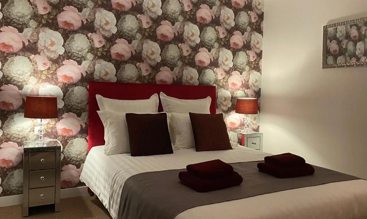 Le Patio Hotel Evran 2*,